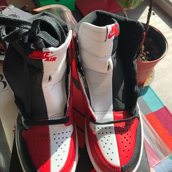 Air Jordan 1 Retro High OG Homage To Home - Picture 5 of 7